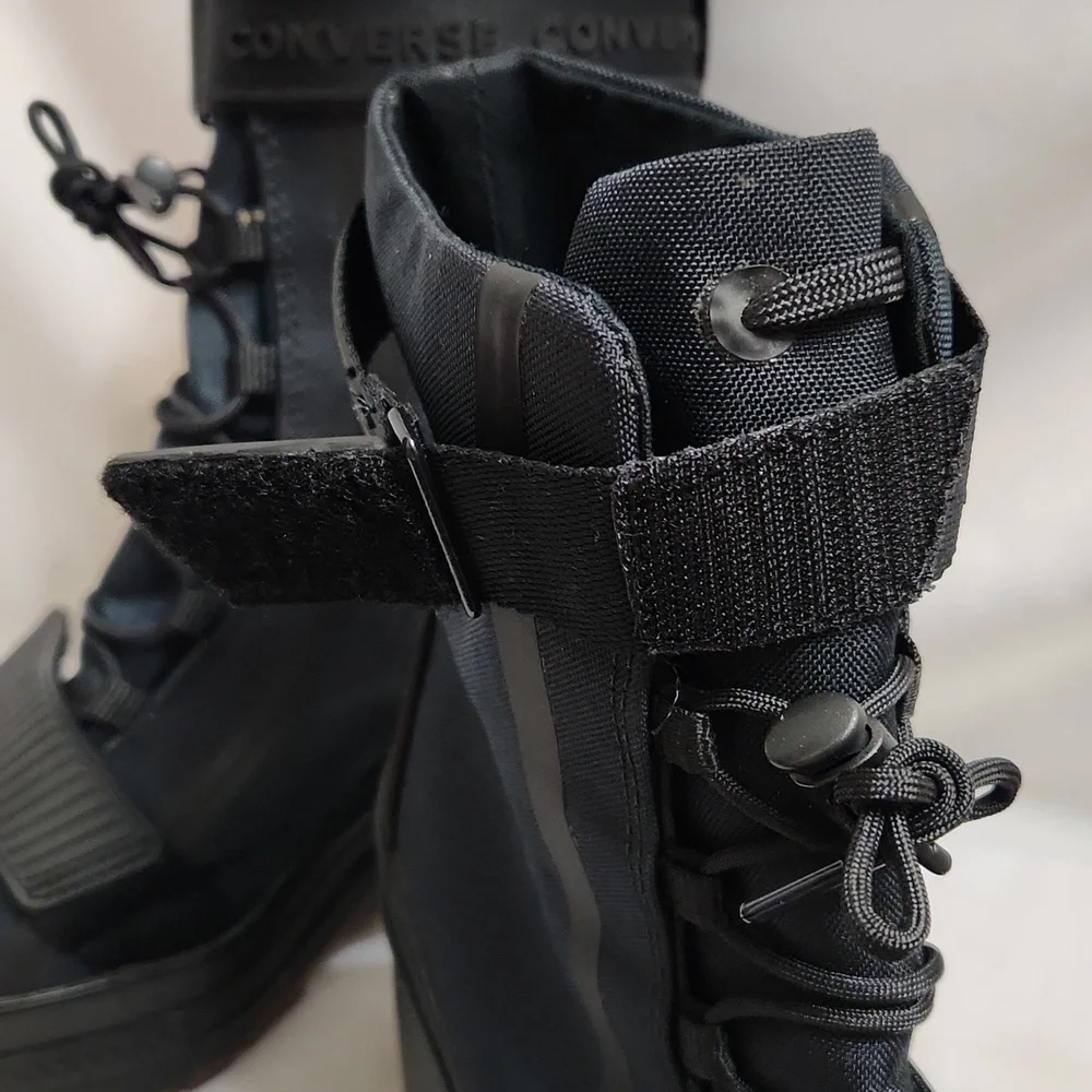 Converse CTAS GR82 Extra High Black Velcro Platform Heeled Boots (W Size 8.5)